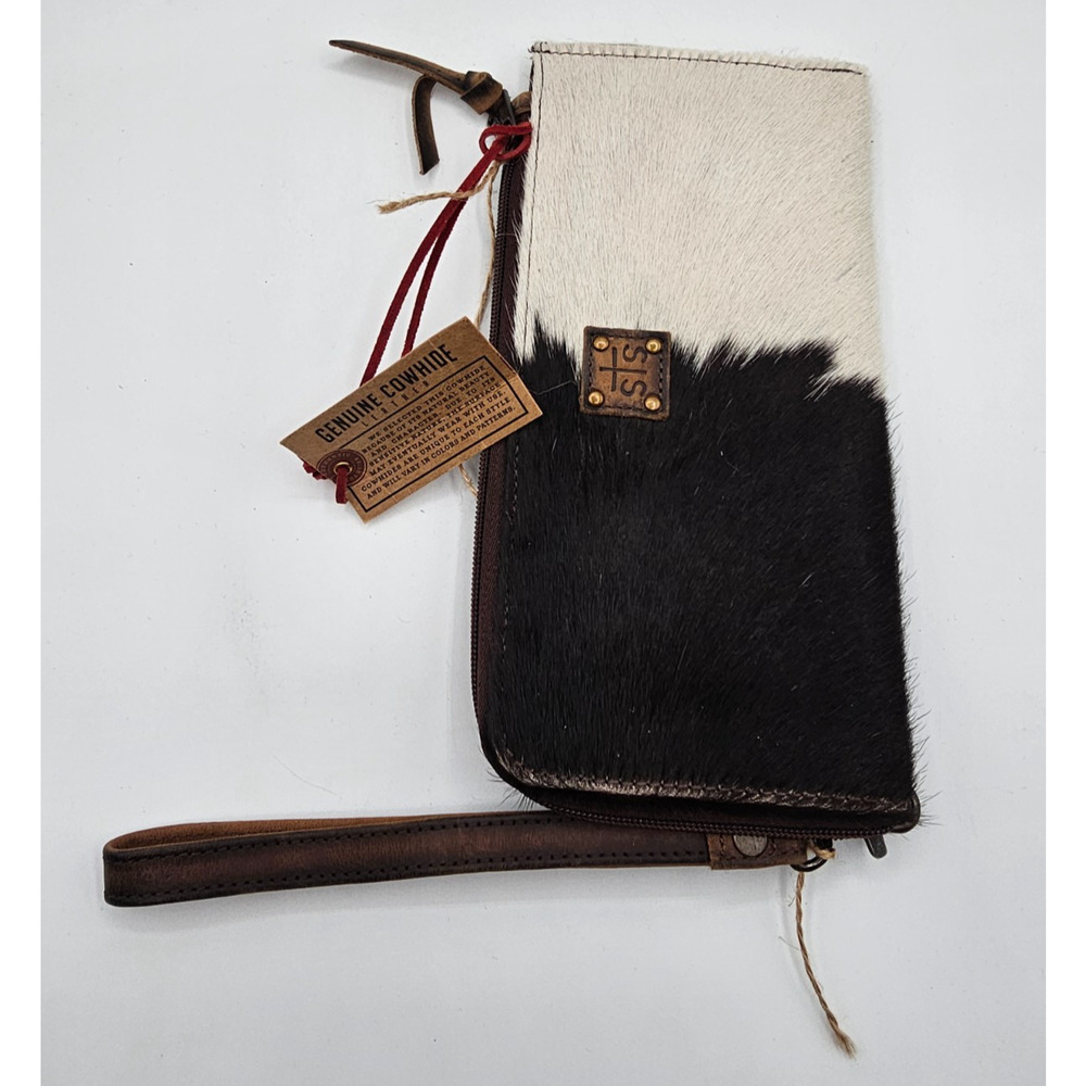 STS Ranchwear Women's Classic Cowhide Clutch NEW Western